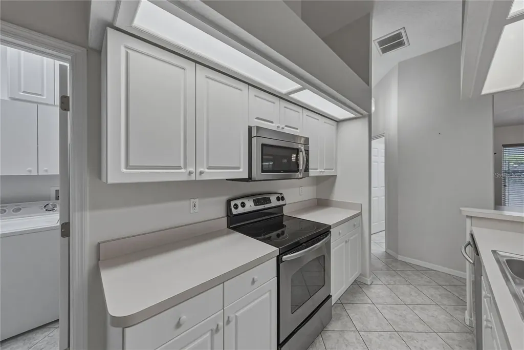 6232 Huntington Drive Zephyrhills FL 33542