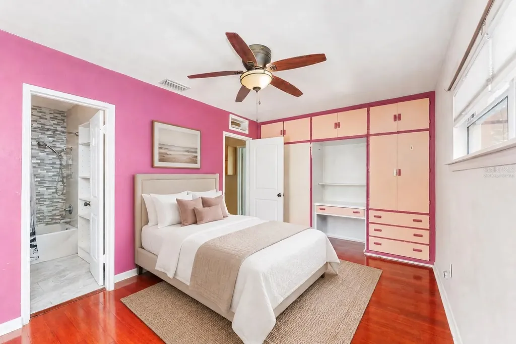 1038 NE 14th Avenue Gainesville FL 32601