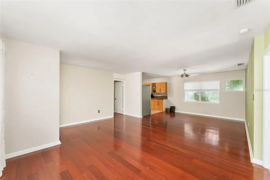 1038 NE 14th Avenue Gainesville FL 32601