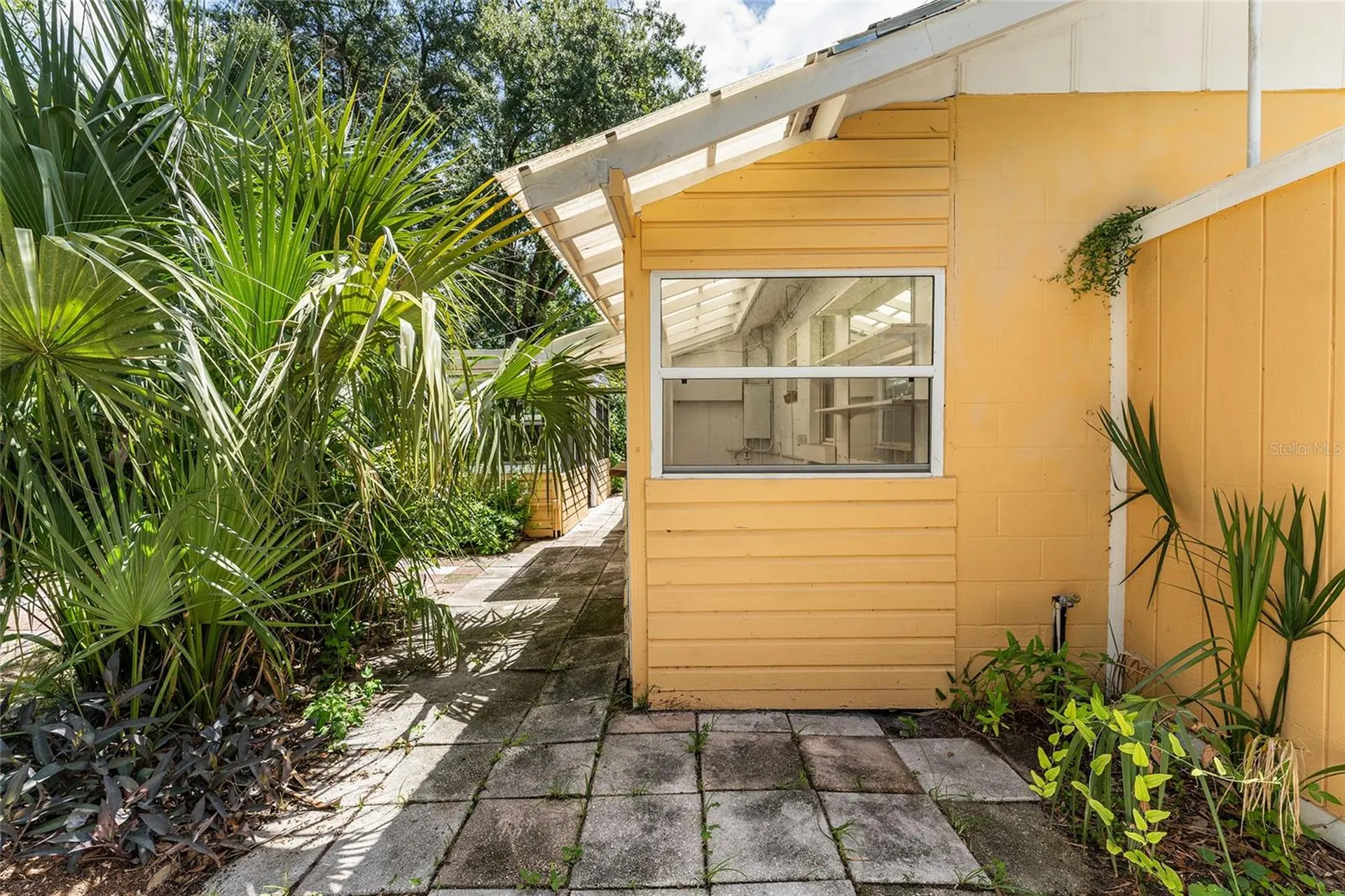 1038 NE 14th Avenue Gainesville FL 32601