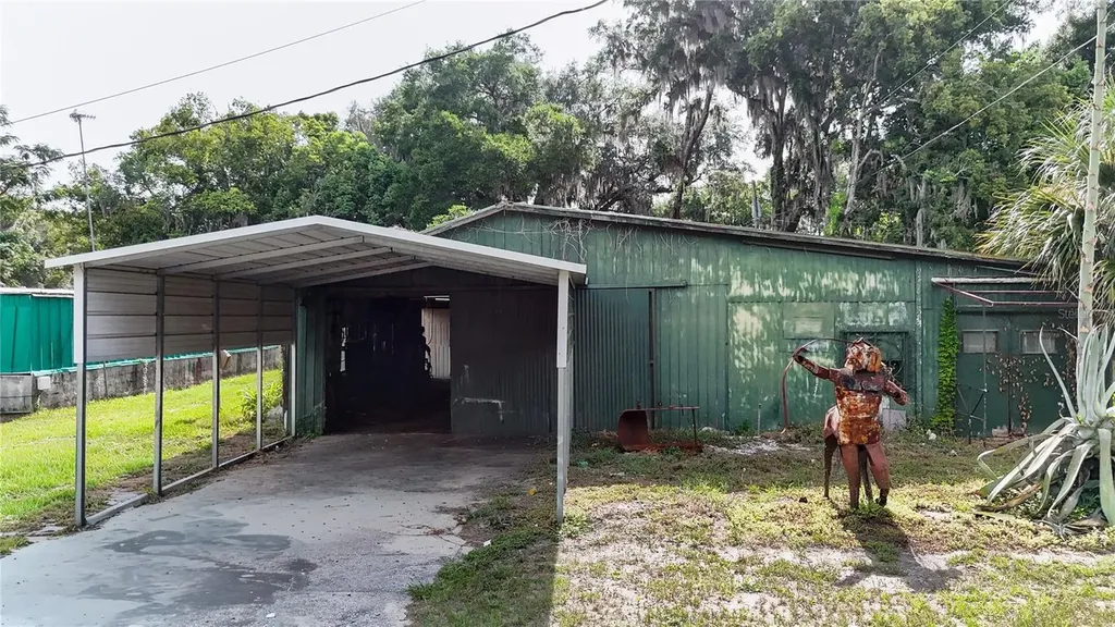 12818 NE Old Jacksonville Road Anthony FL 32617