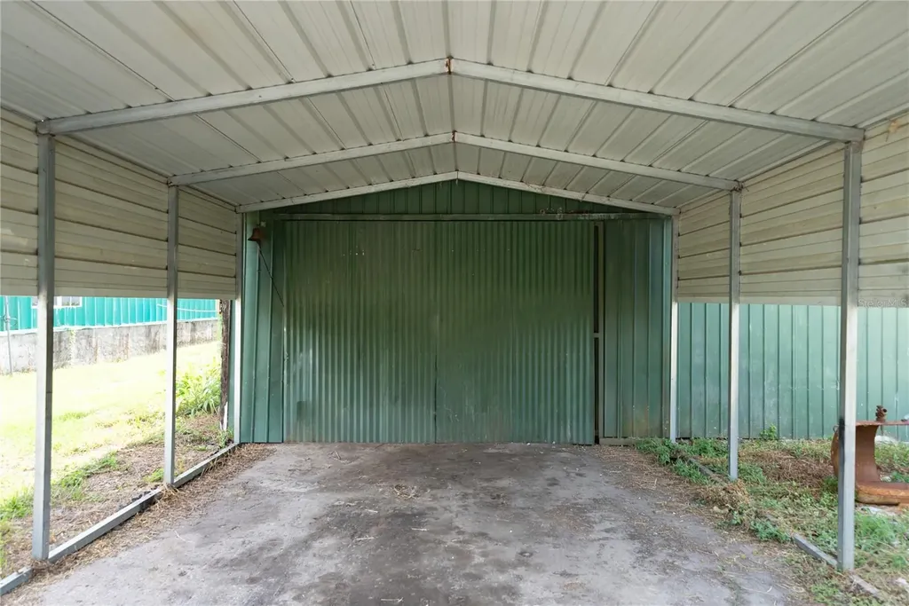 12818 NE Old Jacksonville Road Anthony FL 32617