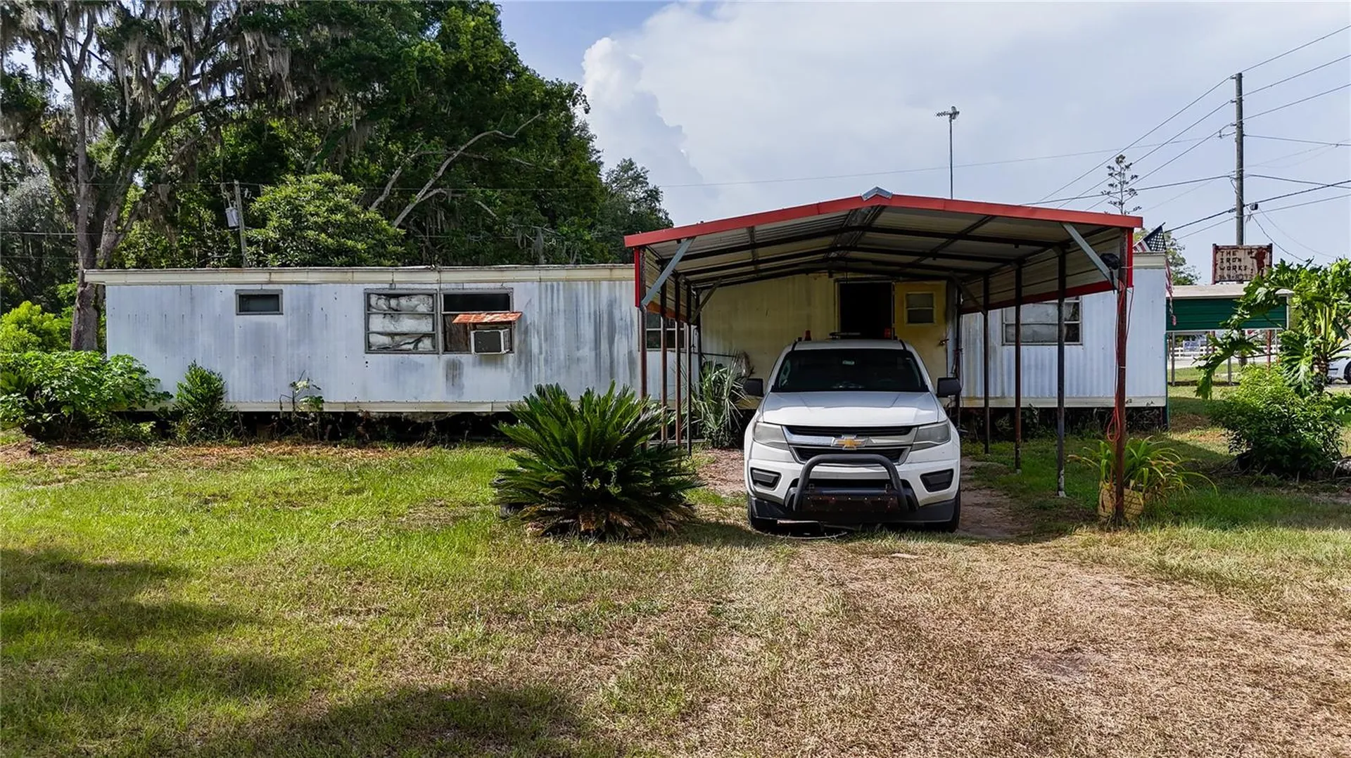 12818 NE Old Jacksonville Road Anthony FL 32617