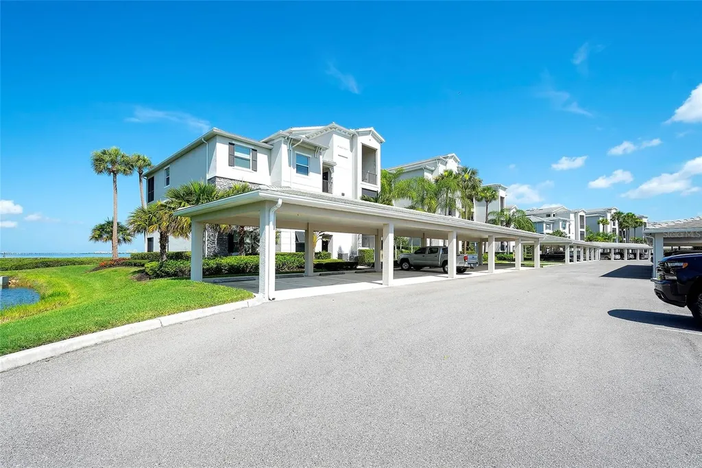 850 Tidewater Shores Loop Bradenton FL 34208