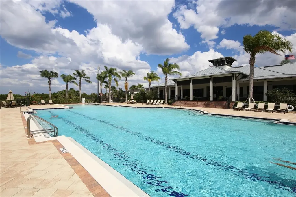 850 Tidewater Shores Loop Bradenton FL 34208