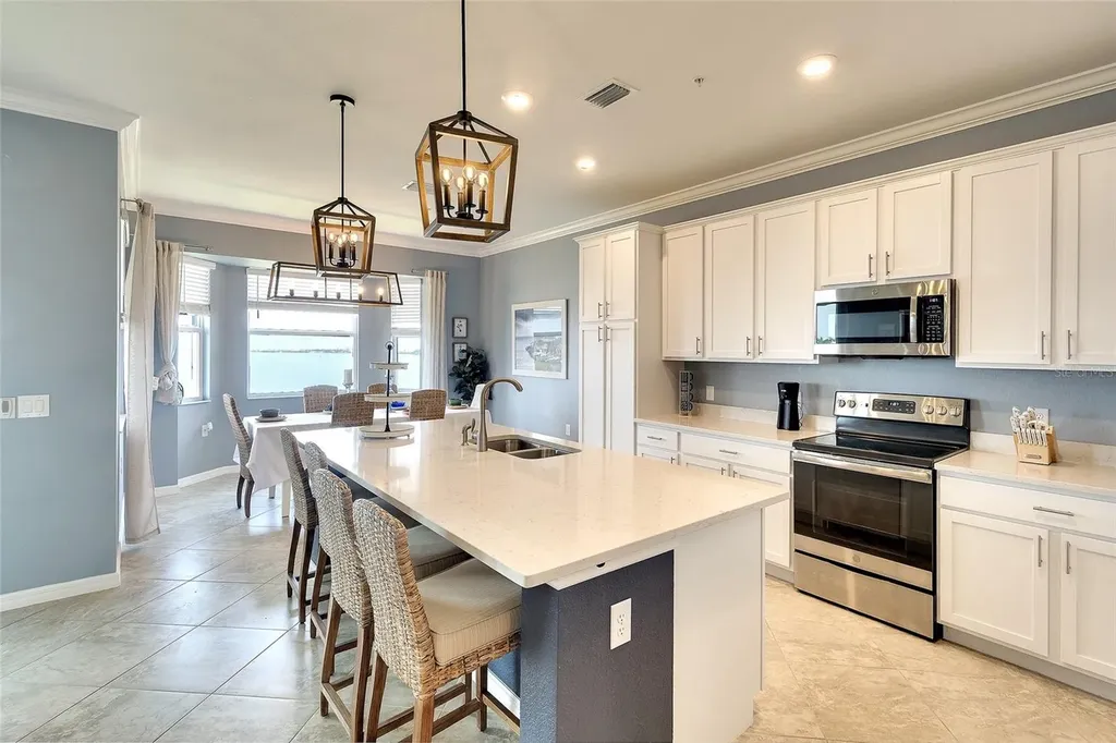 850 Tidewater Shores Loop Bradenton FL 34208