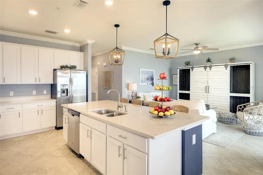 850 Tidewater Shores Loop Bradenton FL 34208