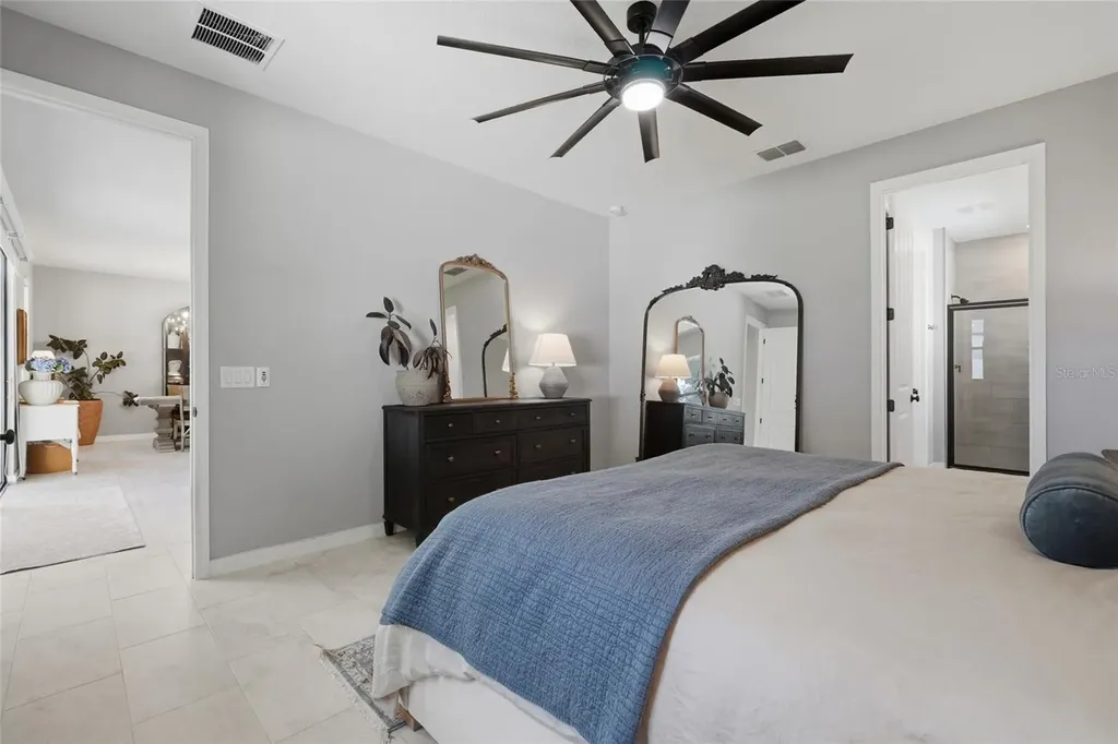 2015 E Kaley Avenue Orlando FL 32806