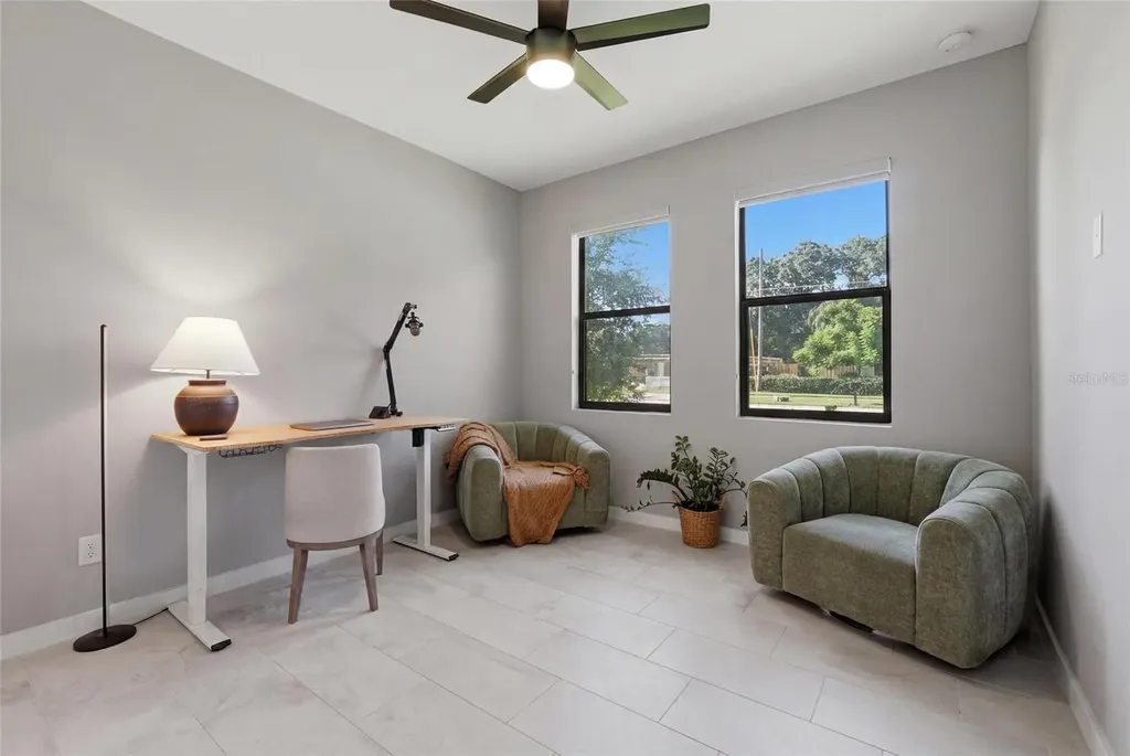 2015 E Kaley Avenue Orlando FL 32806