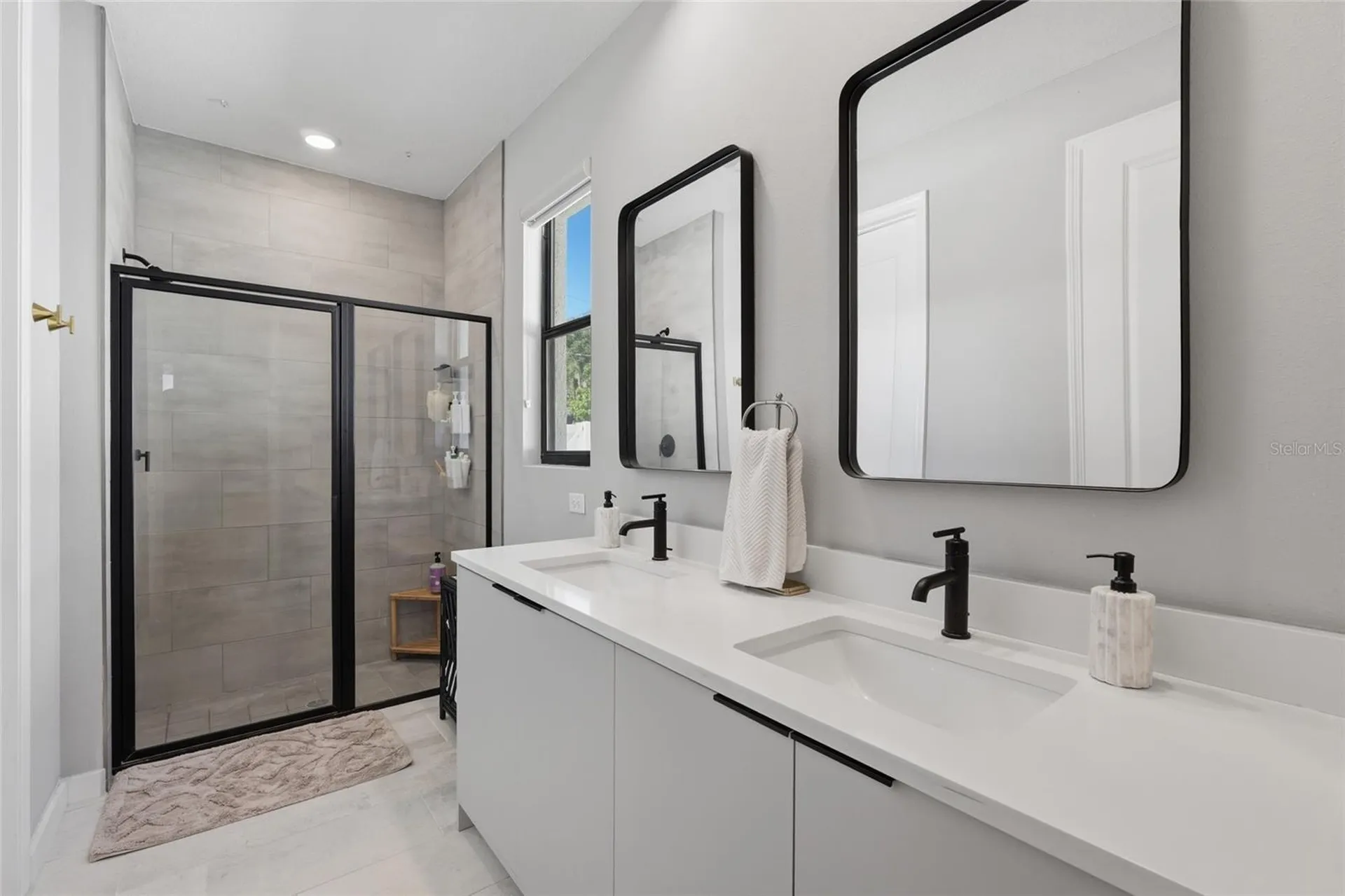 2015 E Kaley Avenue Orlando FL 32806
