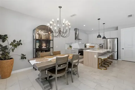 2015 E Kaley Avenue Orlando FL 32806