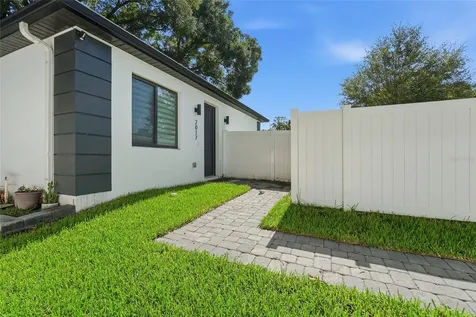2015 E Kaley Avenue Orlando FL 32806