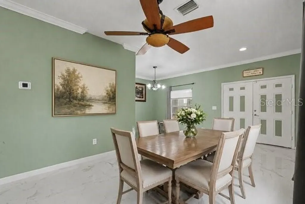 12041 Citrus Leaf Drive Gibsonton FL 33534