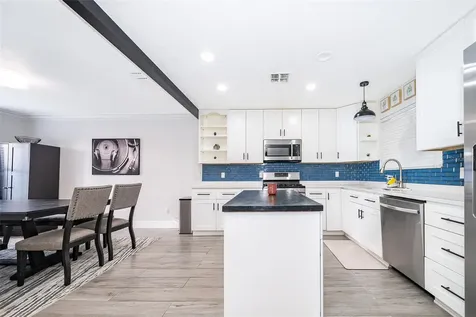7118 Caloosa Court Orlando FL 32819