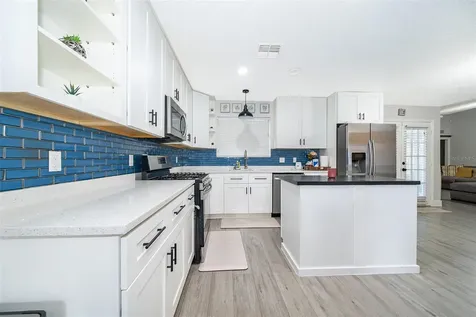 7118 Caloosa Court Orlando FL 32819