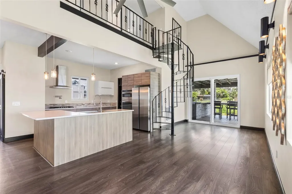 18200 Cypress Cove Lane Lutz FL 33549