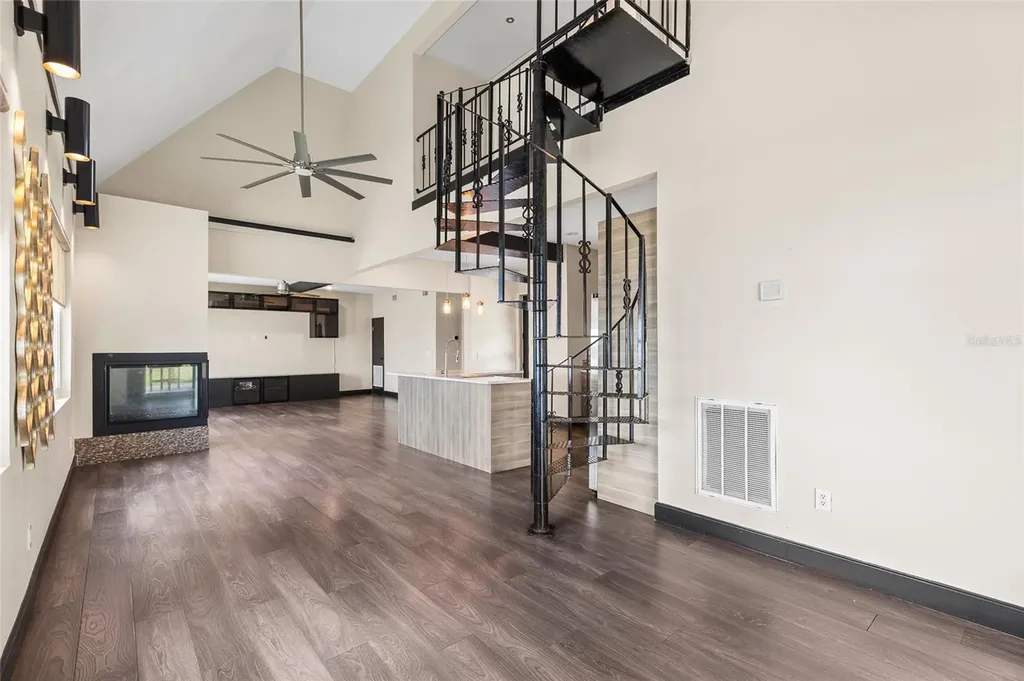 18200 Cypress Cove Lane Lutz FL 33549