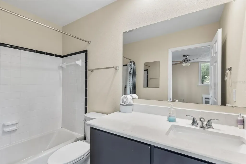 18200 Cypress Cove Lane Lutz FL 33549