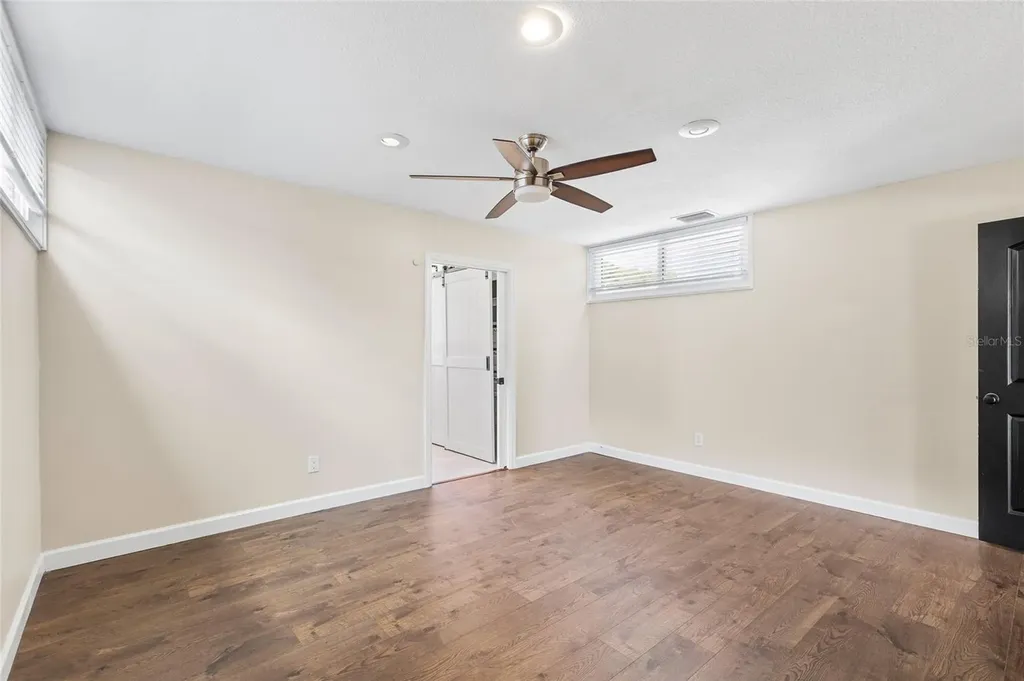 18200 Cypress Cove Lane Lutz FL 33549