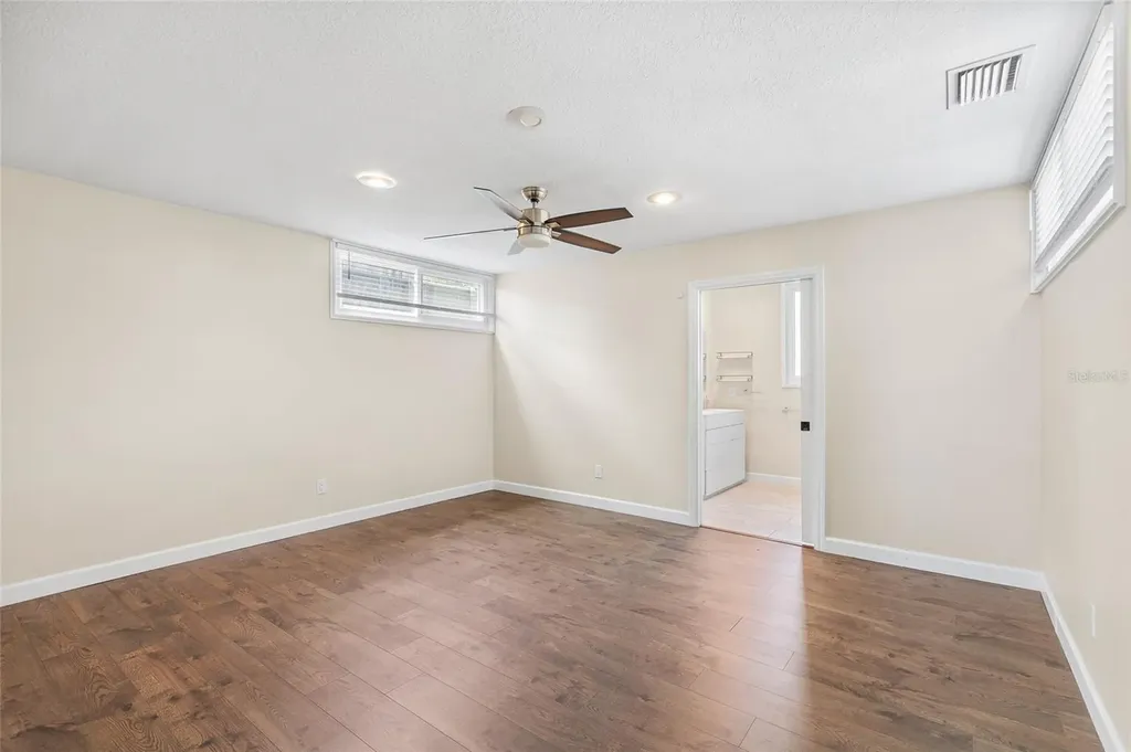 18200 Cypress Cove Lane Lutz FL 33549