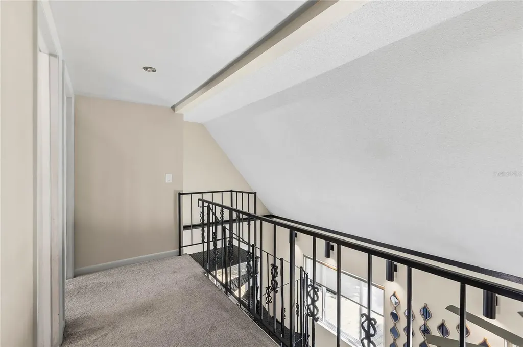 18200 Cypress Cove Lane Lutz FL 33549