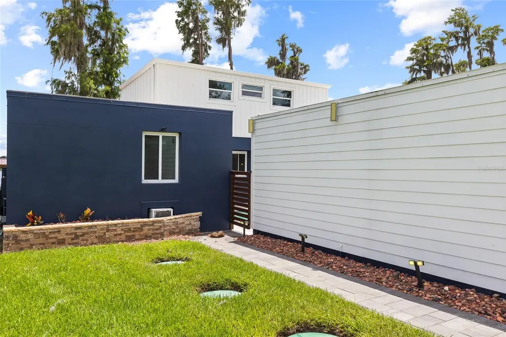 18200 Cypress Cove Lane Lutz FL 33549