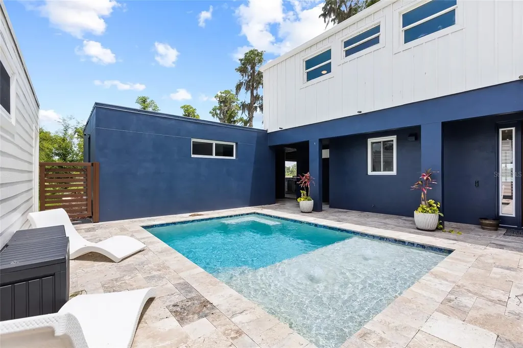 18200 Cypress Cove Lane Lutz FL 33549