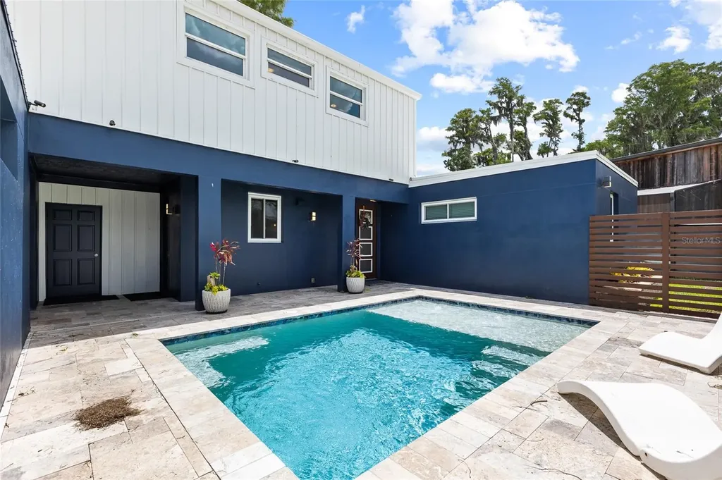 18200 Cypress Cove Lane Lutz FL 33549
