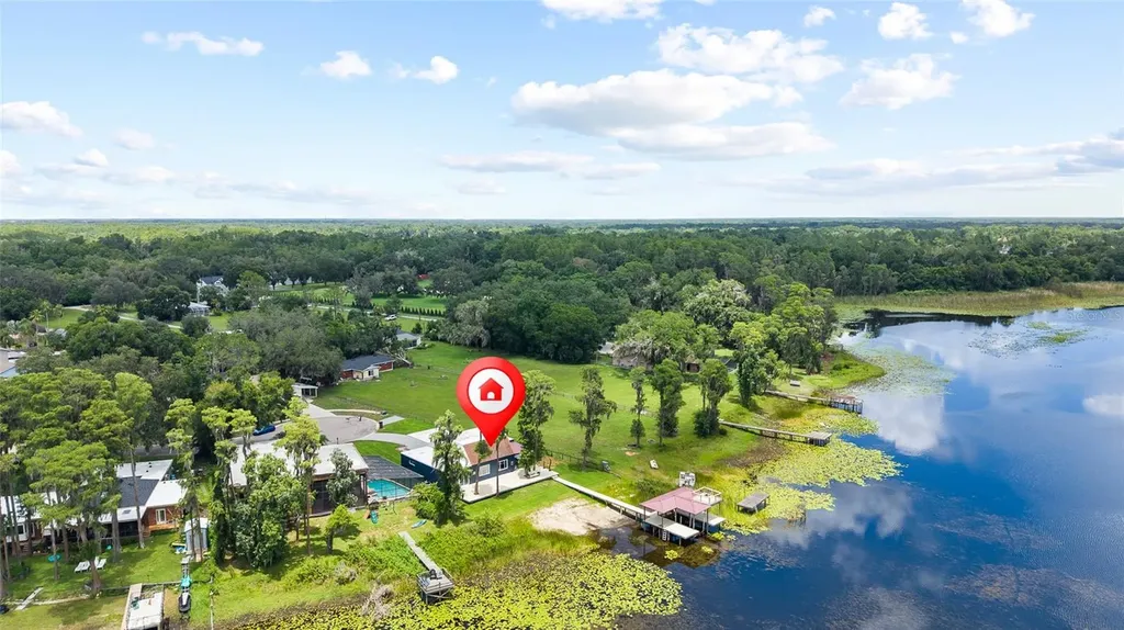 18200 Cypress Cove Lane Lutz FL 33549