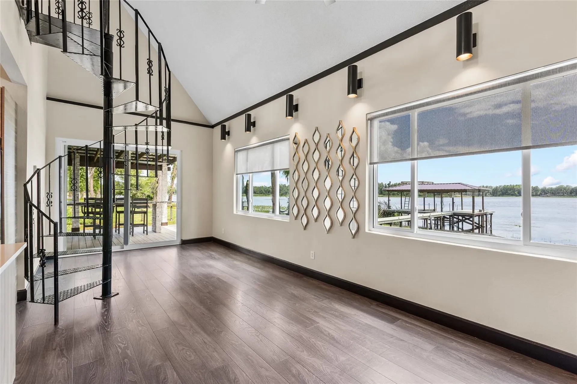 18200 Cypress Cove Lane Lutz FL 33549