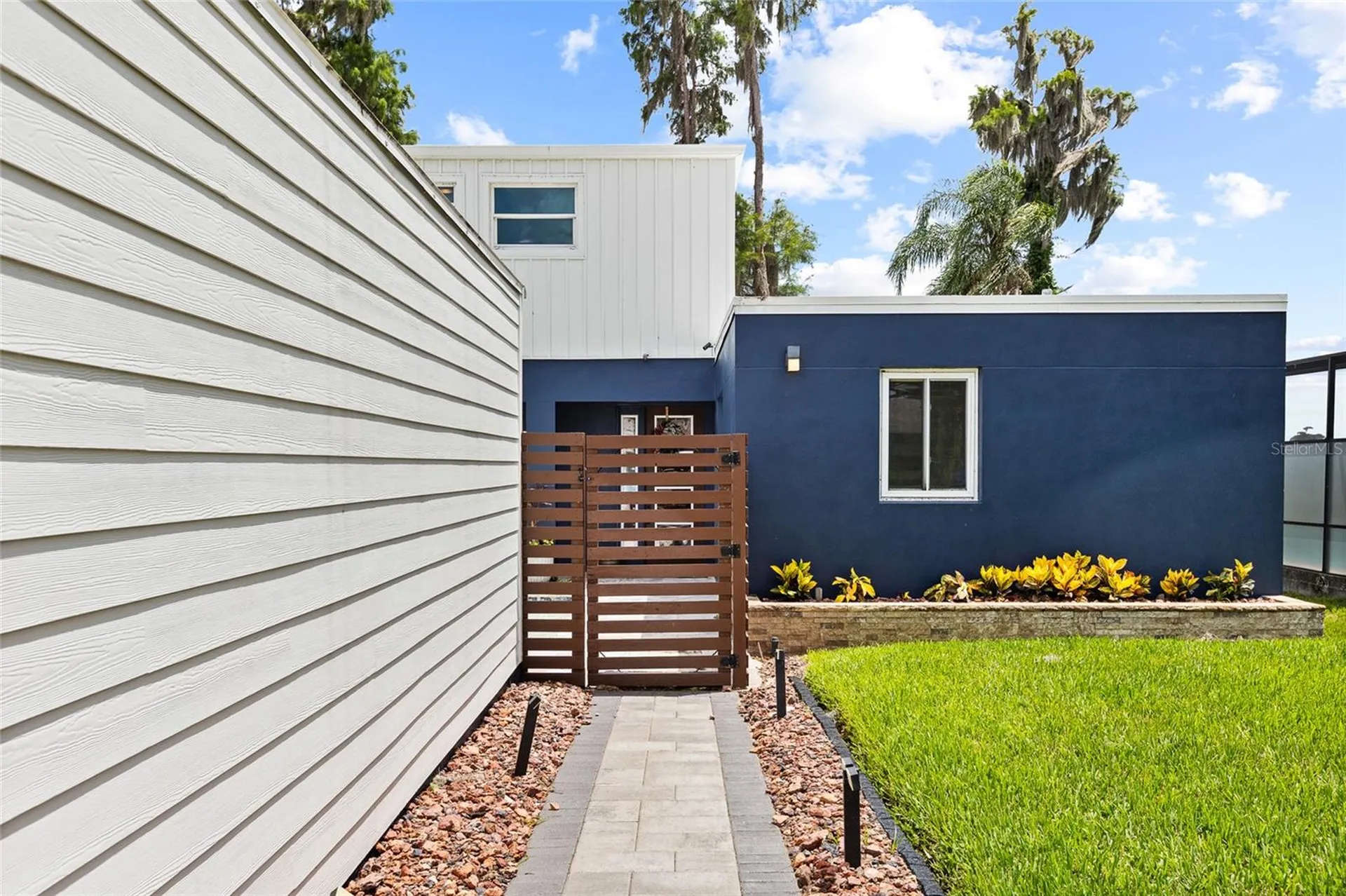 18200 Cypress Cove Lane Lutz FL 33549