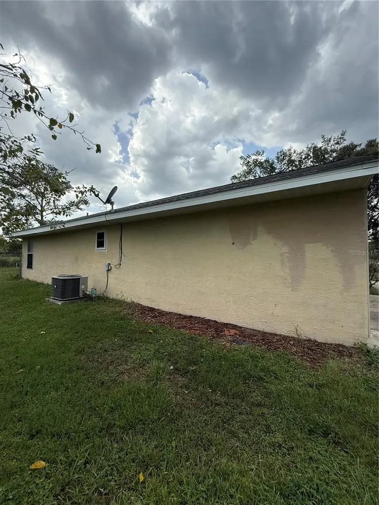 22 Hemlock Terrace Ocala FL 34472