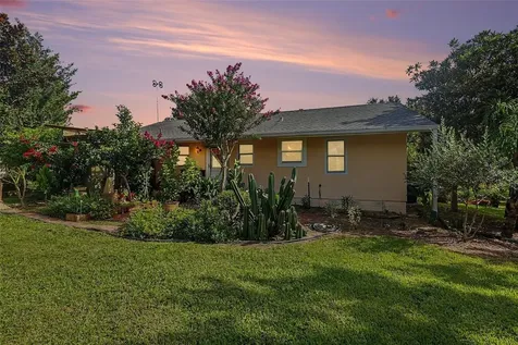 7480 E Highway 25 Belleview FL 34420