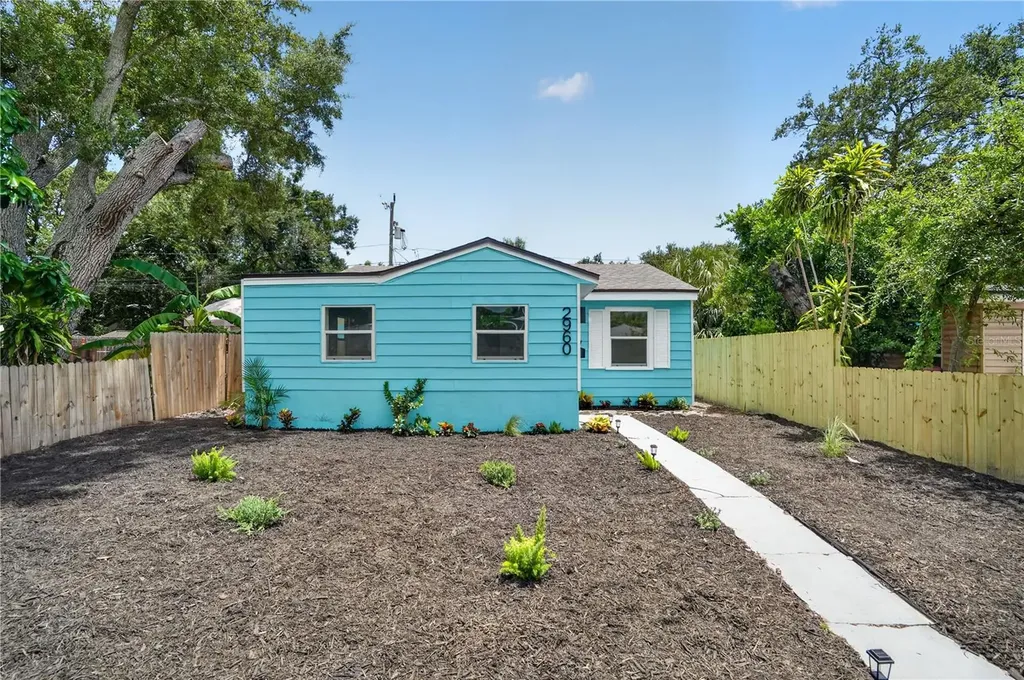 2960 Emerson Avenue S St Petersburg FL 33712