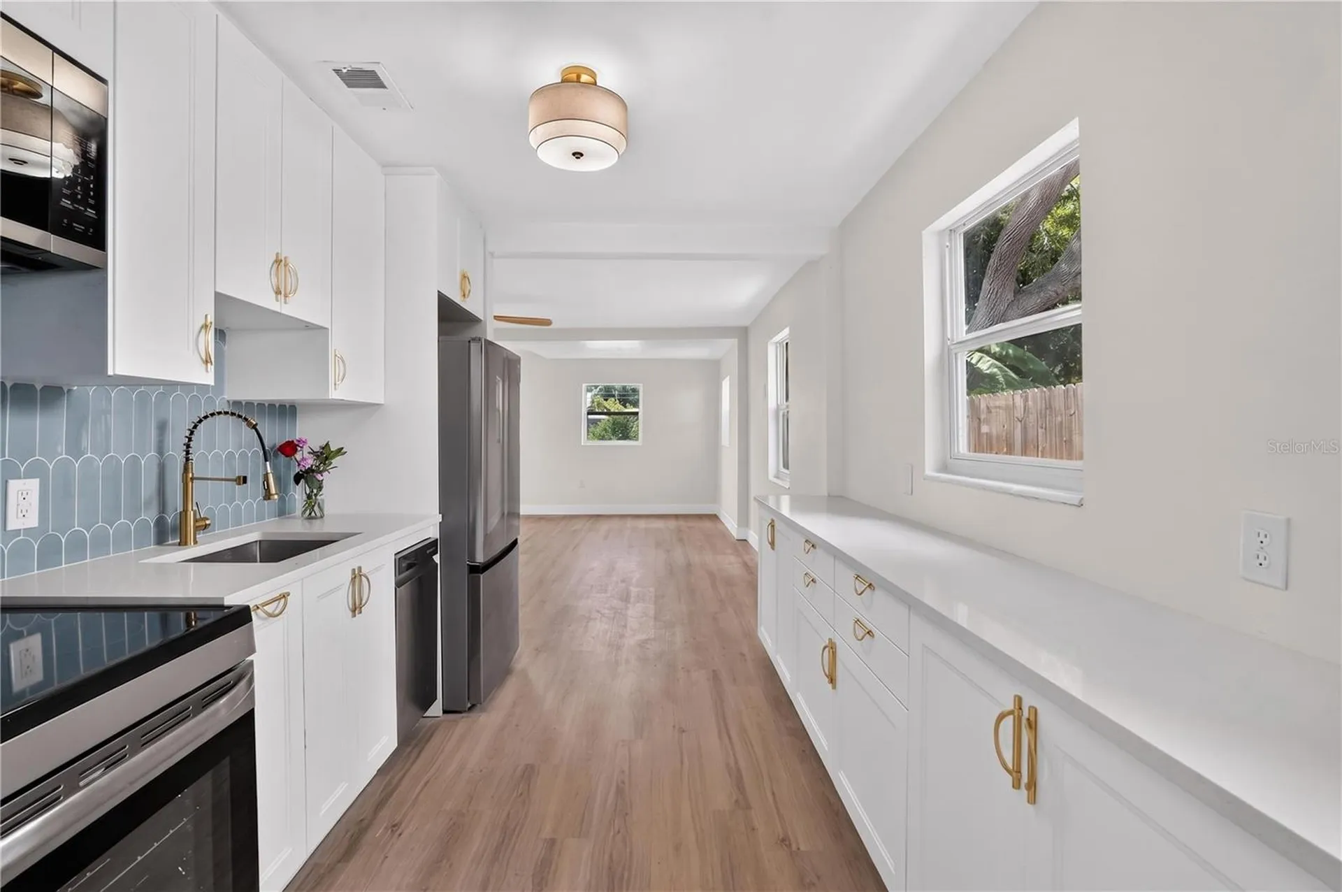 2960 Emerson Avenue S St Petersburg FL 33712