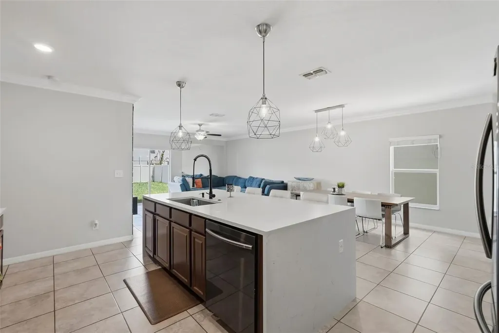 17204 Yellow Pine Street Wimauma FL 33598