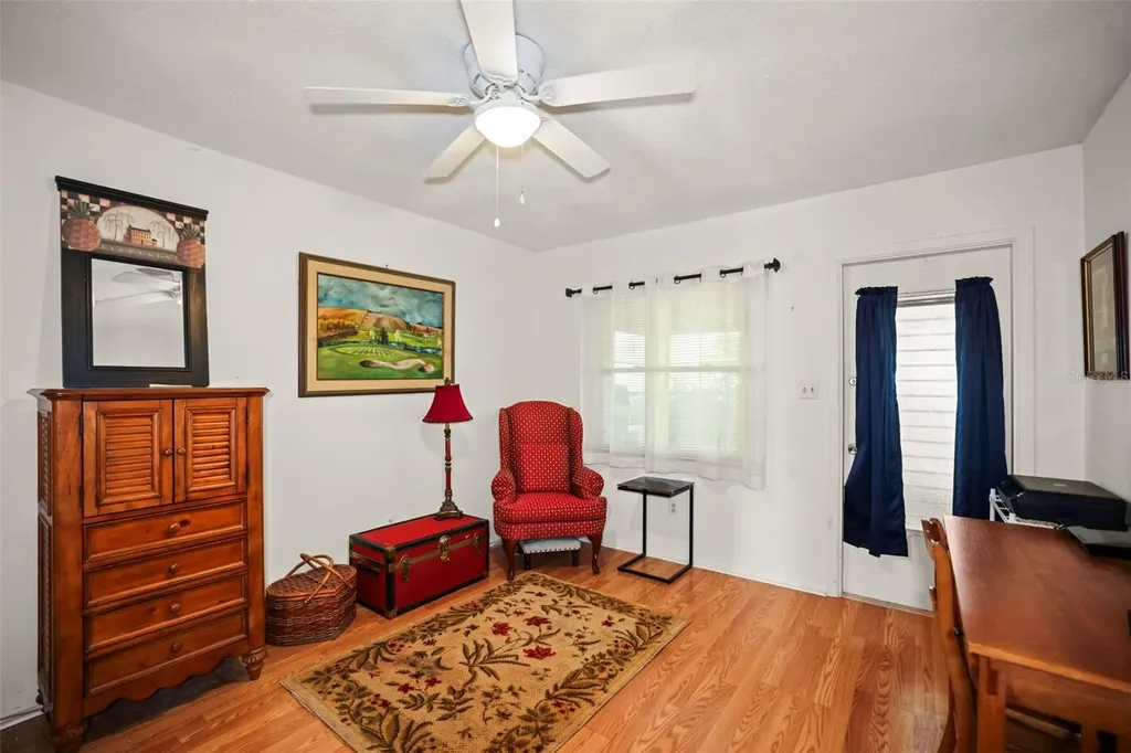 180 Sky Loch Drive W Dunedin FL 34698
