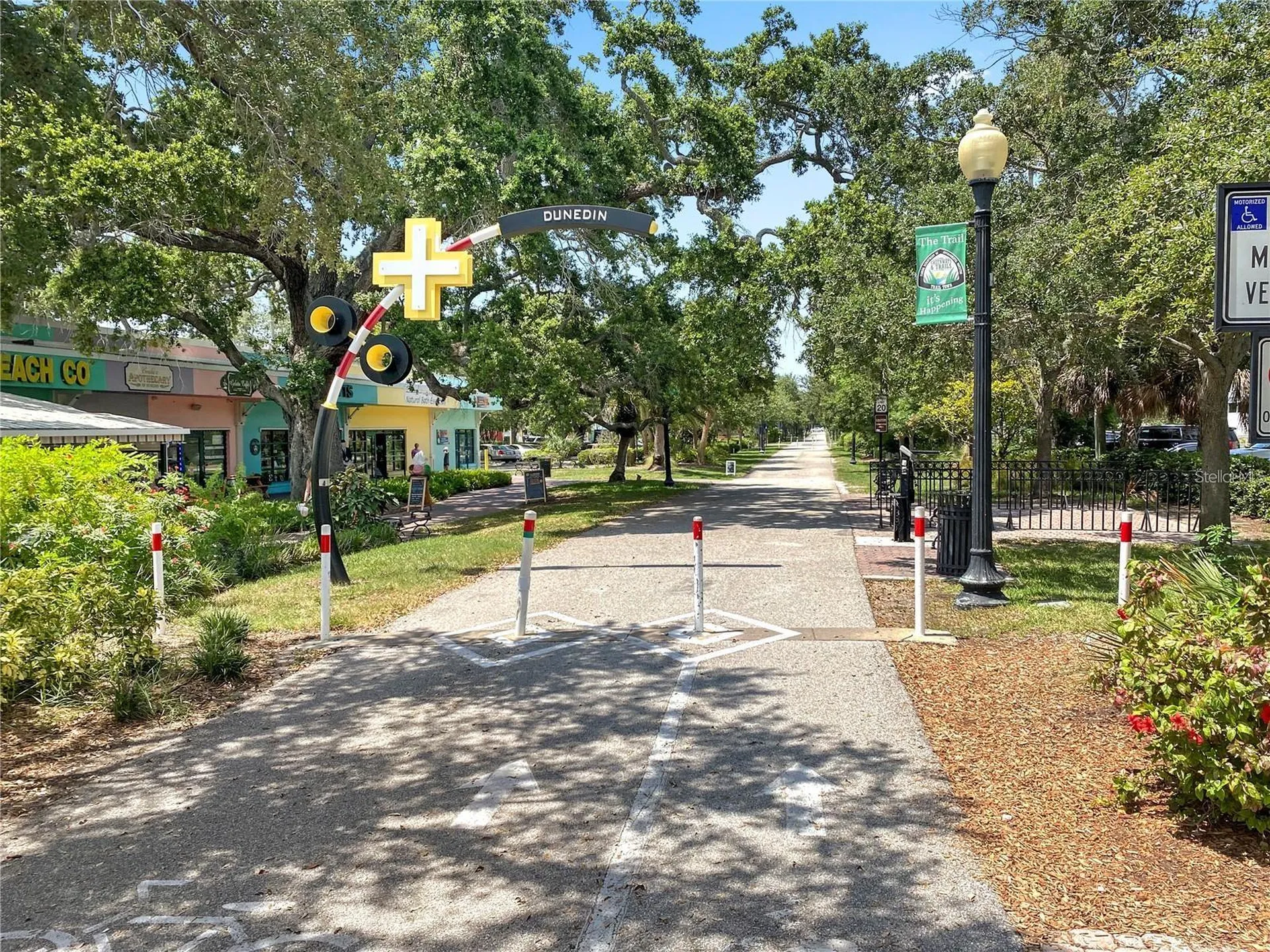 180 Sky Loch Drive W Dunedin FL 34698