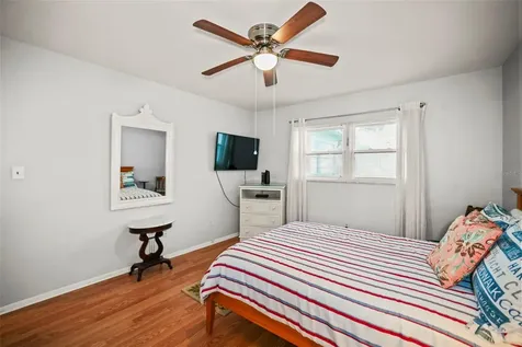 180 Sky Loch Drive W Dunedin FL 34698