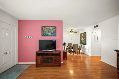 180 Sky Loch Drive W Dunedin FL 34698