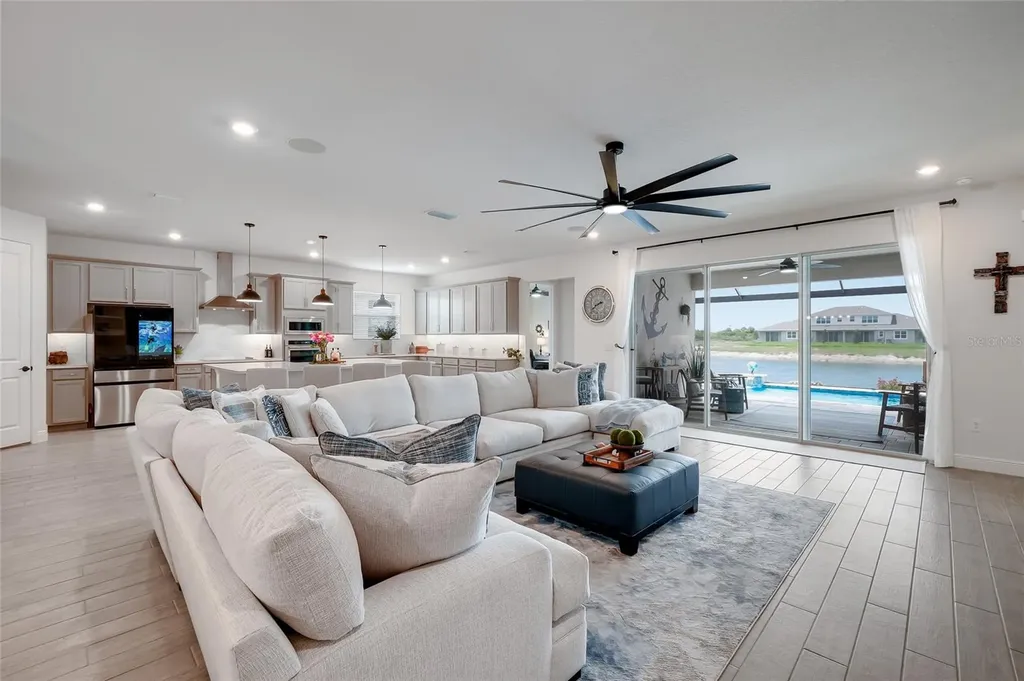 7466 Sea Manatee Street Parrish FL 34219