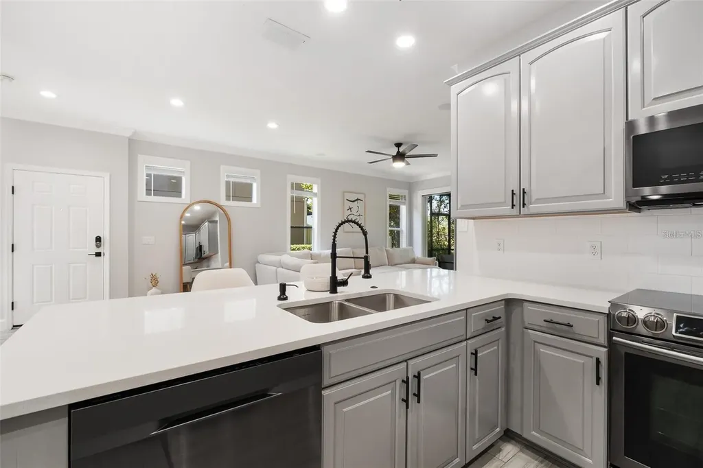 5312 Tattinger Lane Oviedo FL 32765