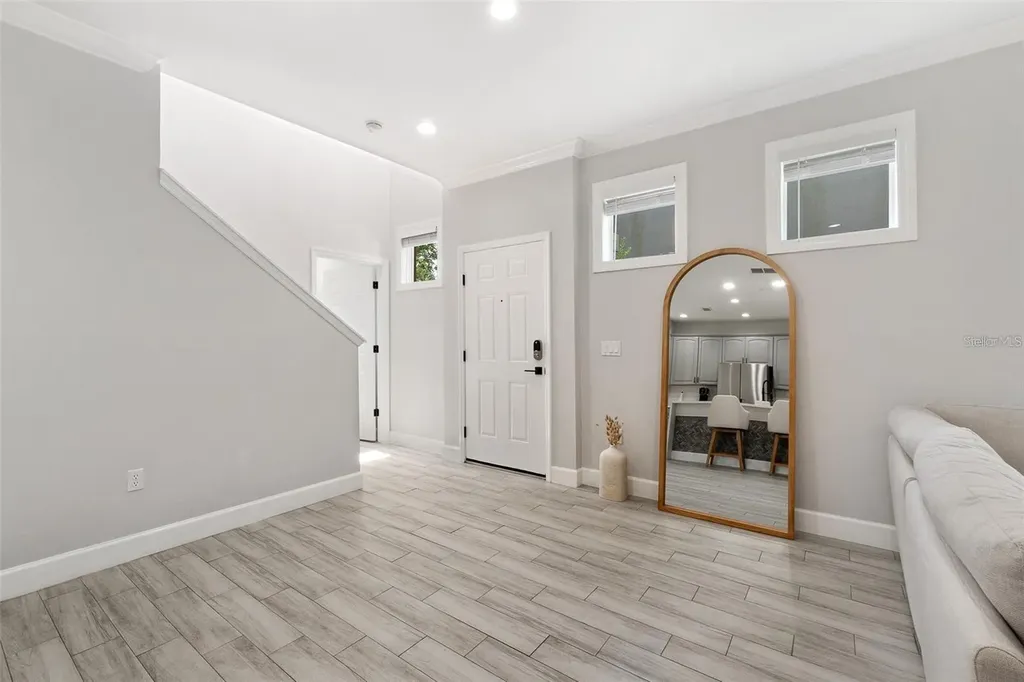 5312 Tattinger Lane Oviedo FL 32765