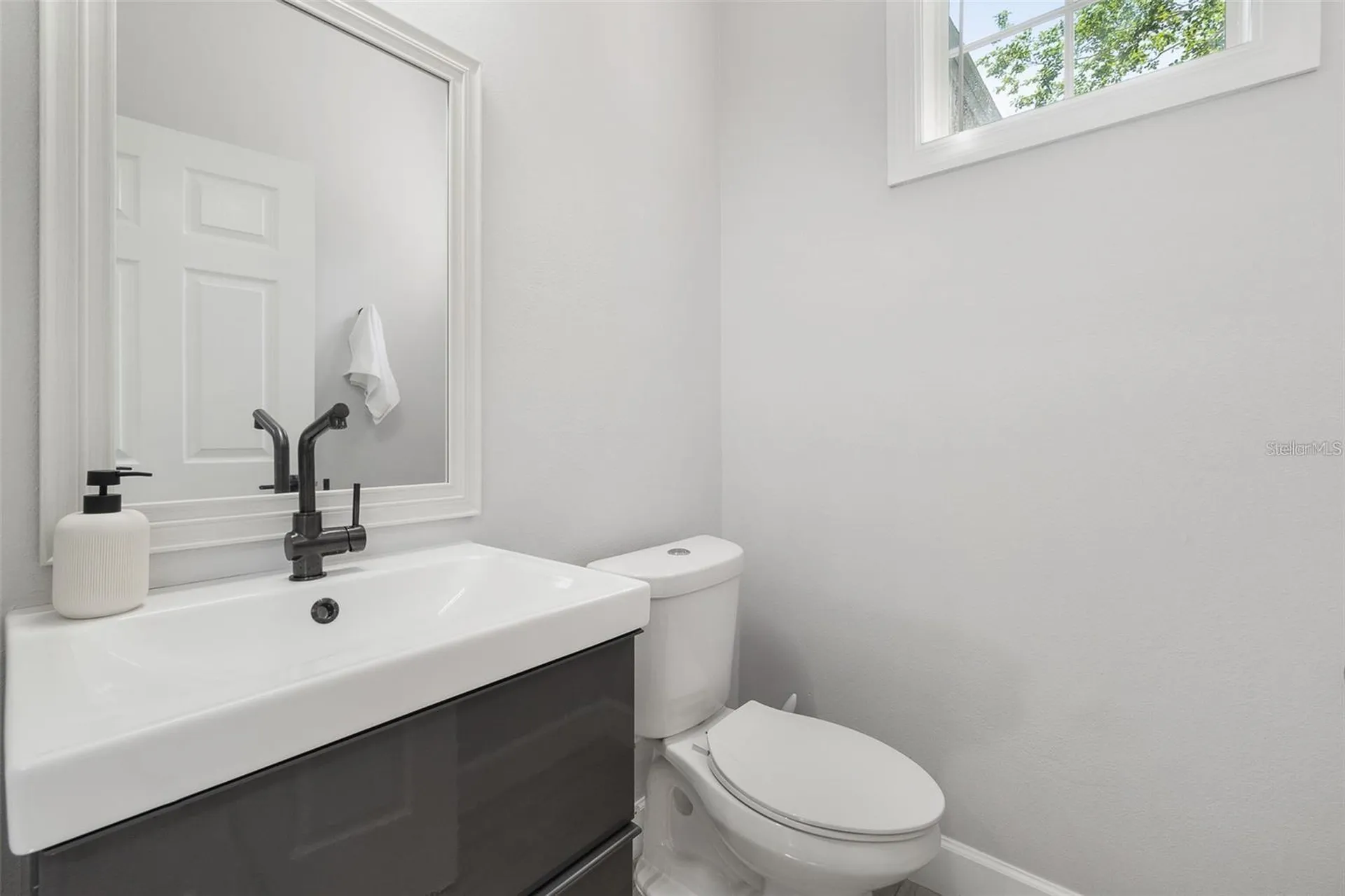 5312 Tattinger Lane Oviedo FL 32765