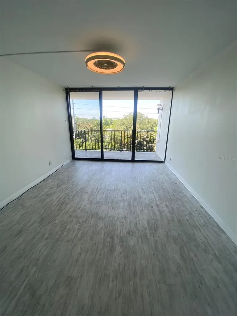 3211 W Swann Avenue Tampa FL 33609