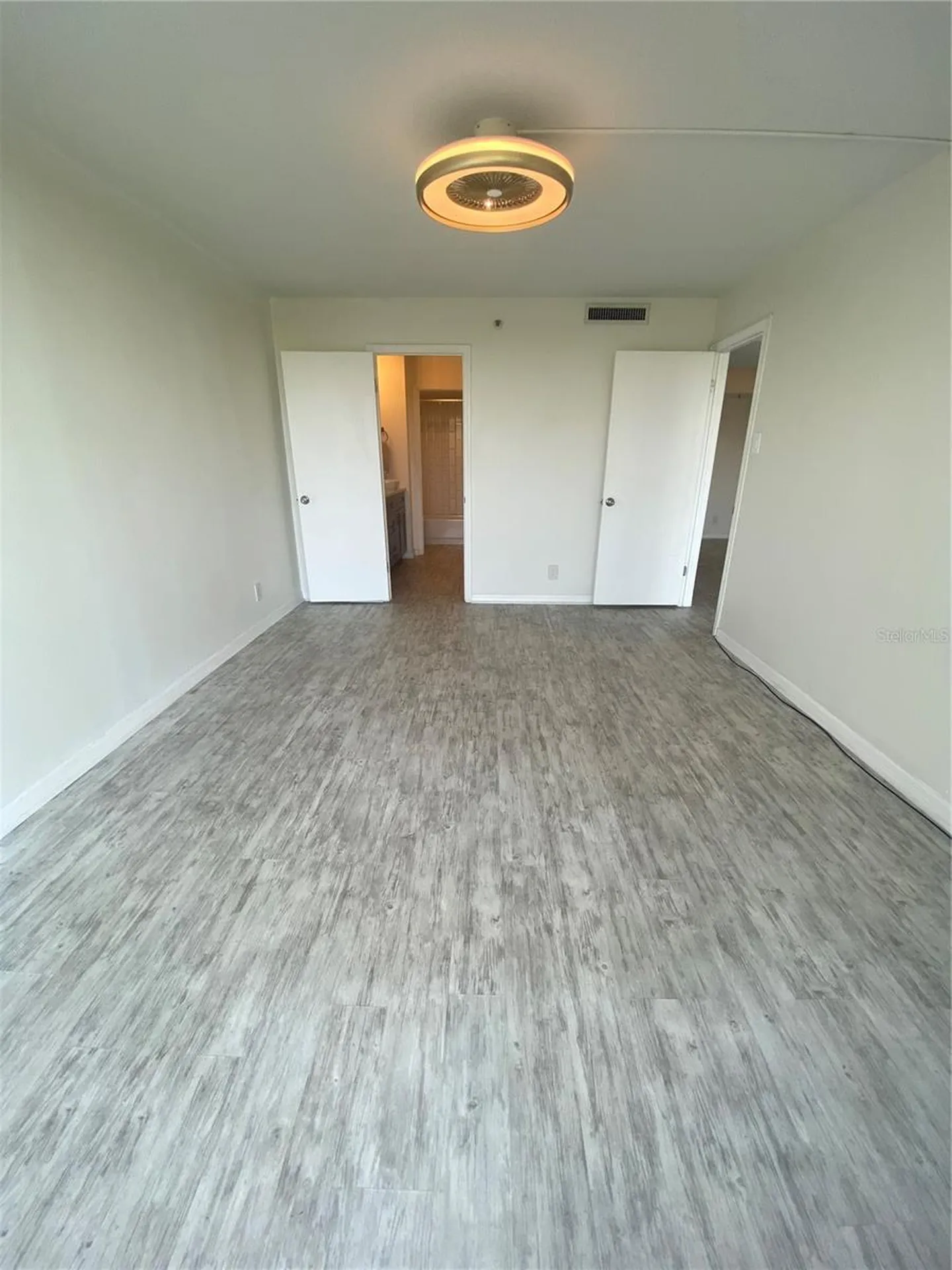 3211 W Swann Avenue Tampa FL 33609