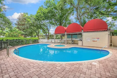 3211 W Swann Avenue Tampa FL 33609