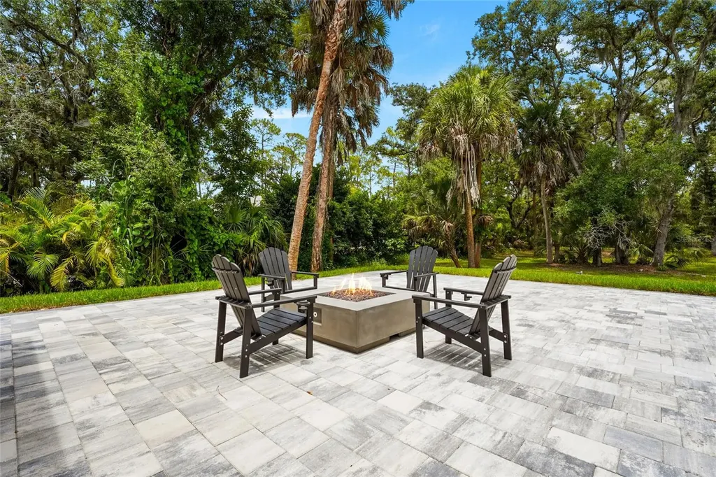 3325 Webber Woods Drive Sarasota FL 34240