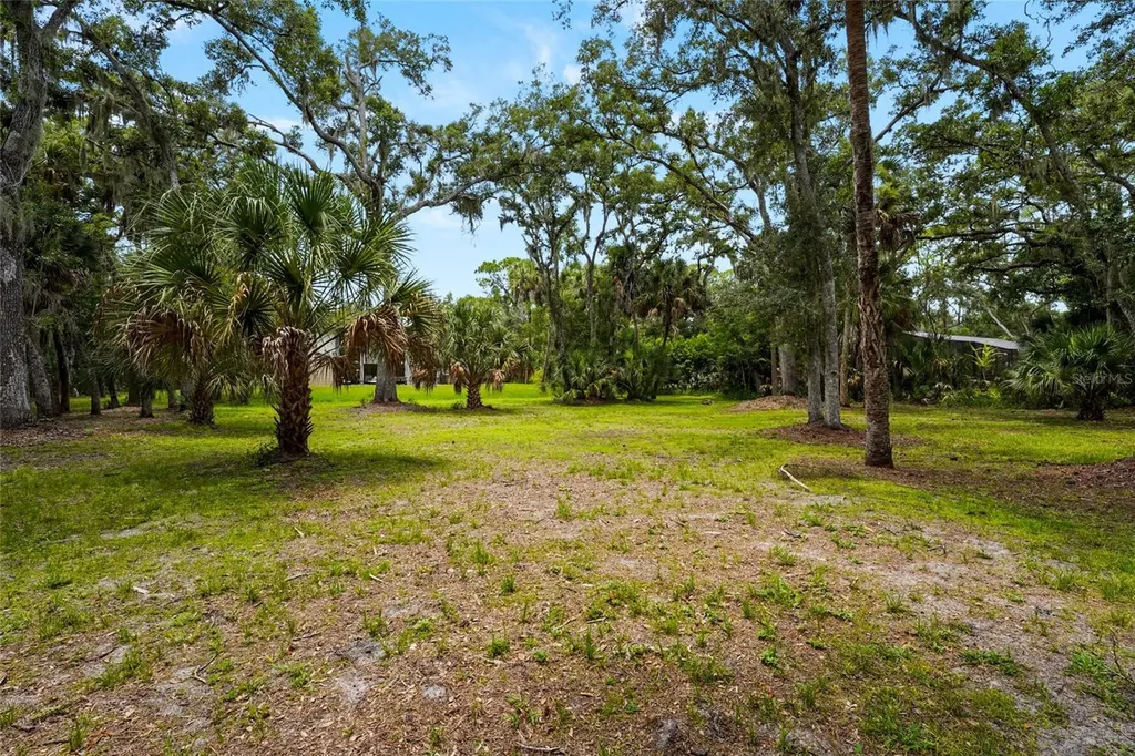 3325 Webber Woods Drive Sarasota FL 34240