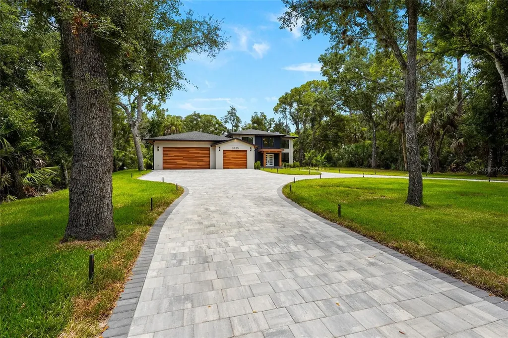 3325 Webber Woods Drive Sarasota FL 34240